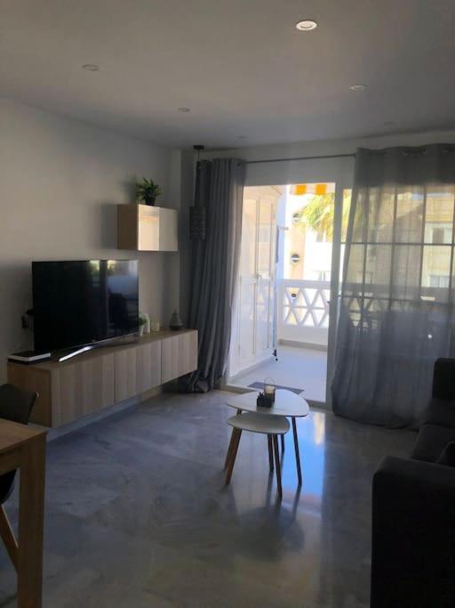 Encantador Apartamento Residencial Con Piscina Torremolinos Extérieur photo