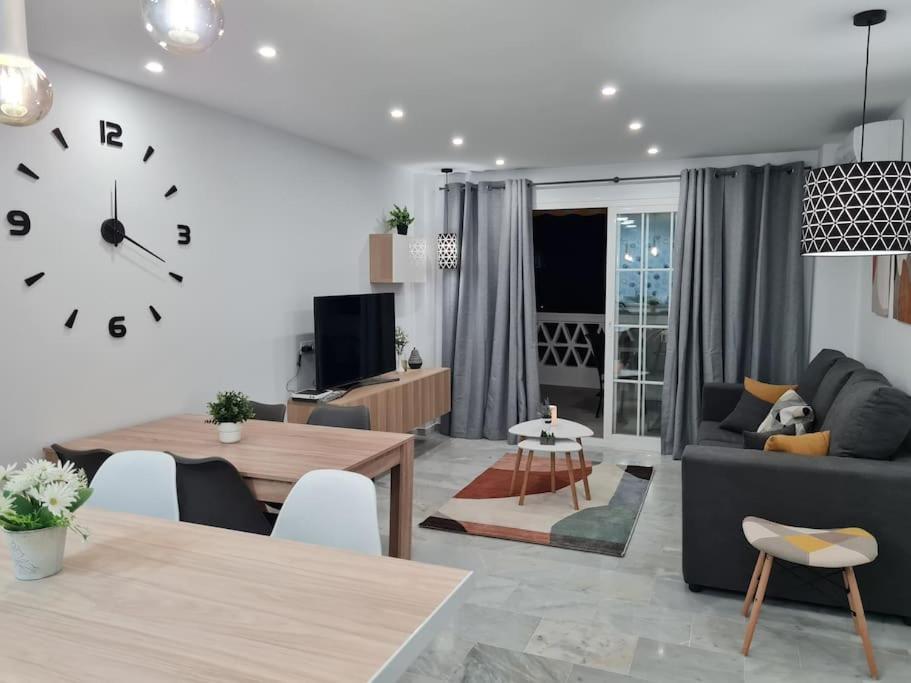 Encantador Apartamento Residencial Con Piscina Torremolinos Extérieur photo